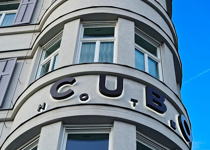 Hotel Cubo