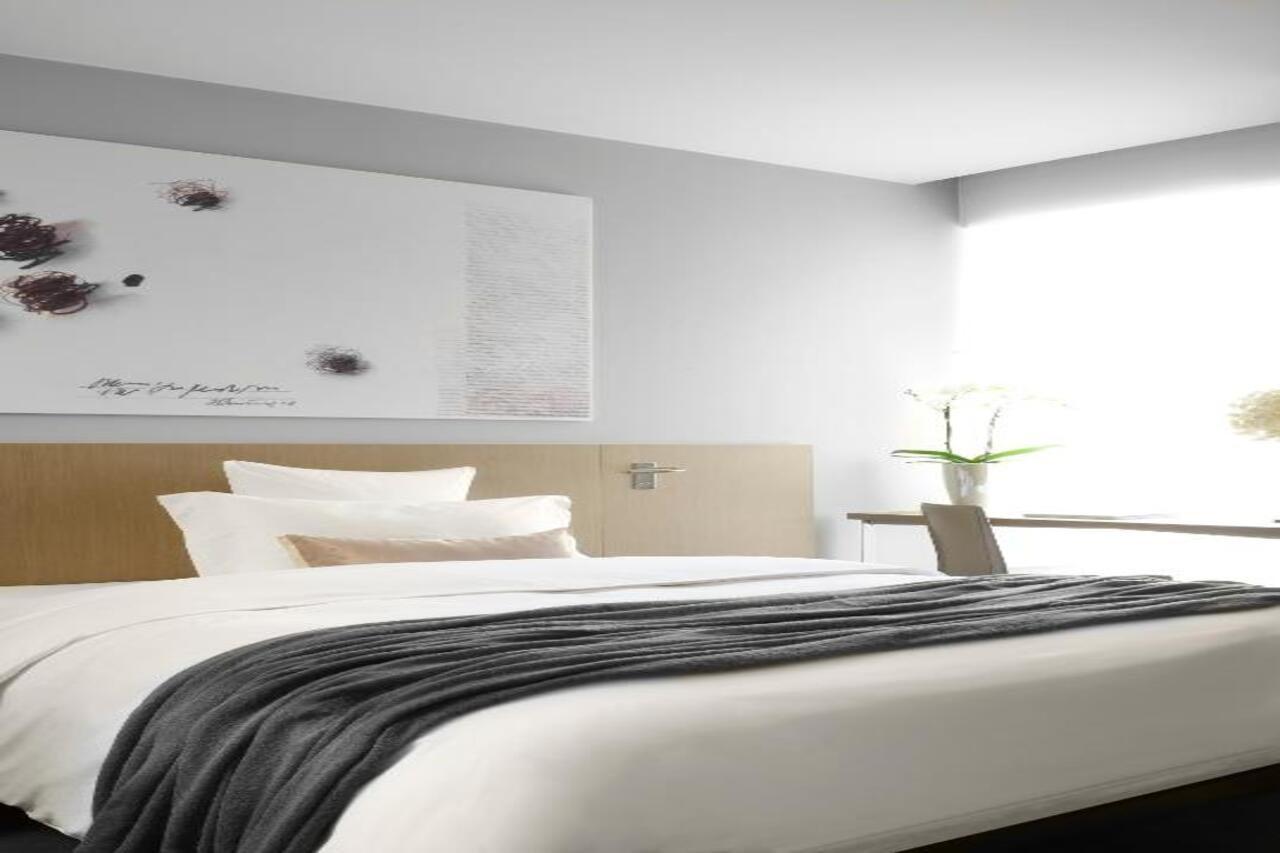 Cubo Hotel 4*